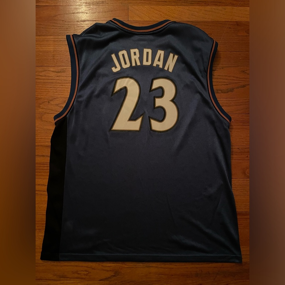 Vintage Michael Jordan Washington Wizards Reebok Jersey (XL)